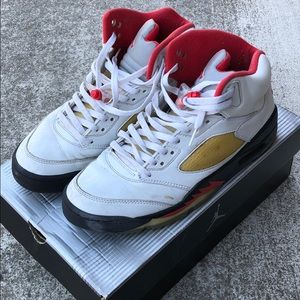 Jordan 5 Fire Red. 1999 release. Size 9